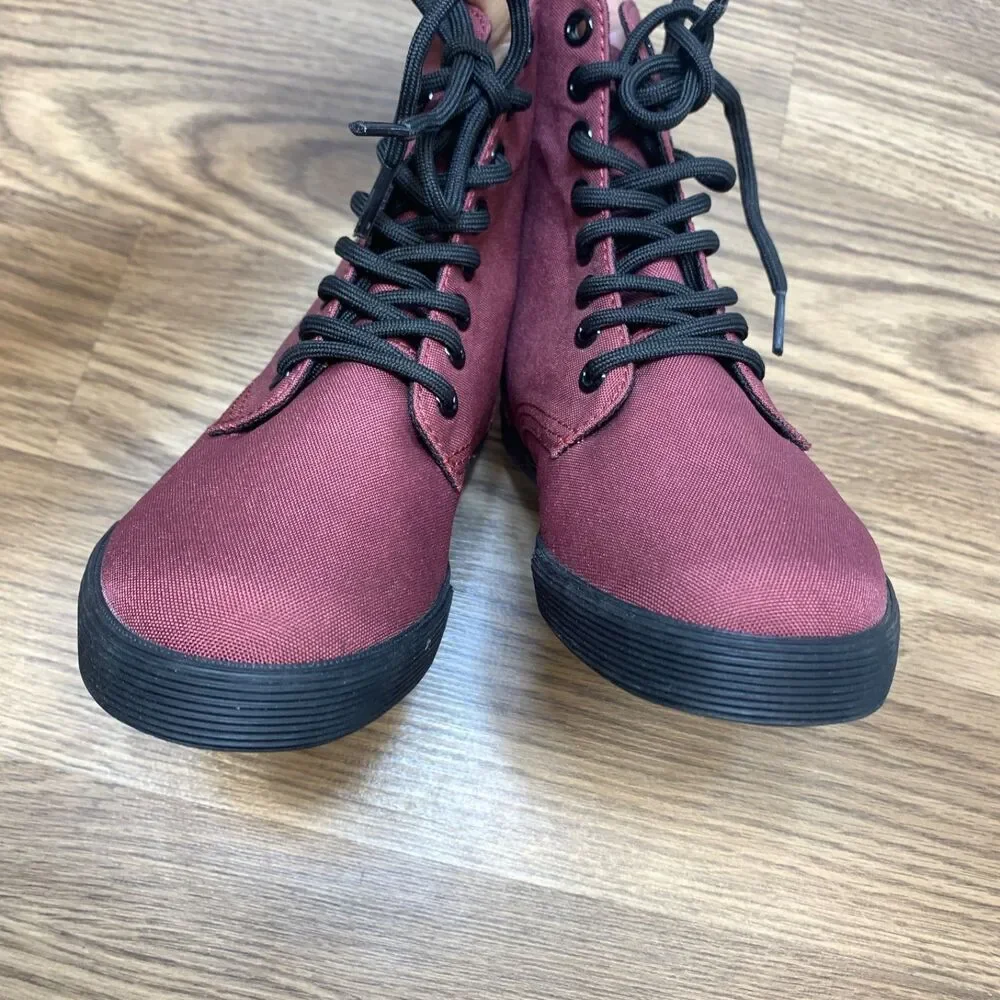 DR. MARTENS Air Wair Shoreditch Red Burgundy youth Size‎ 1 girls Canvas Boots